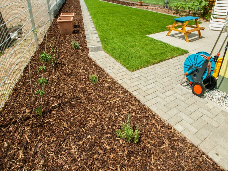 Mulch Delivery & Installation in Winfield, IL
